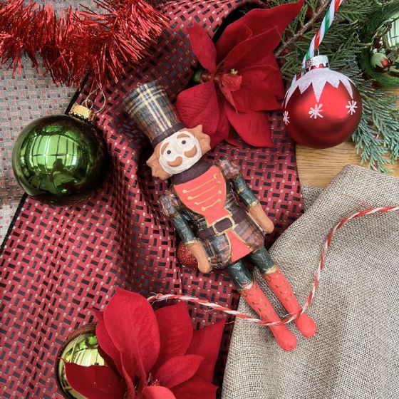 Casse-noisette en papier mâché – 6,5 × 3,5 × 22 cm (Décopatch), à personnaliser