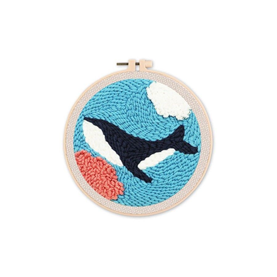 Kit Punch Needle Orque dans la mer